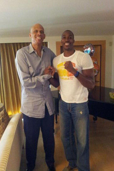 奥莫特换不 奥莫特换不