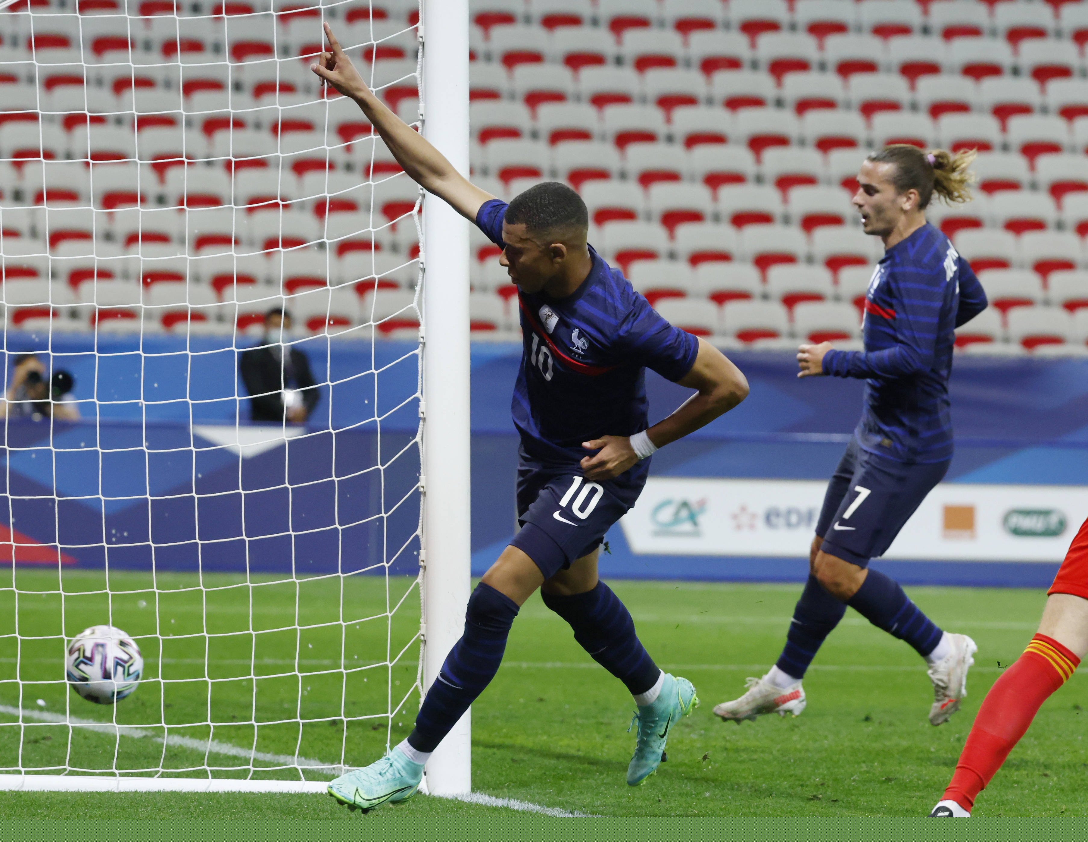 踢好当下的 踢好当下的